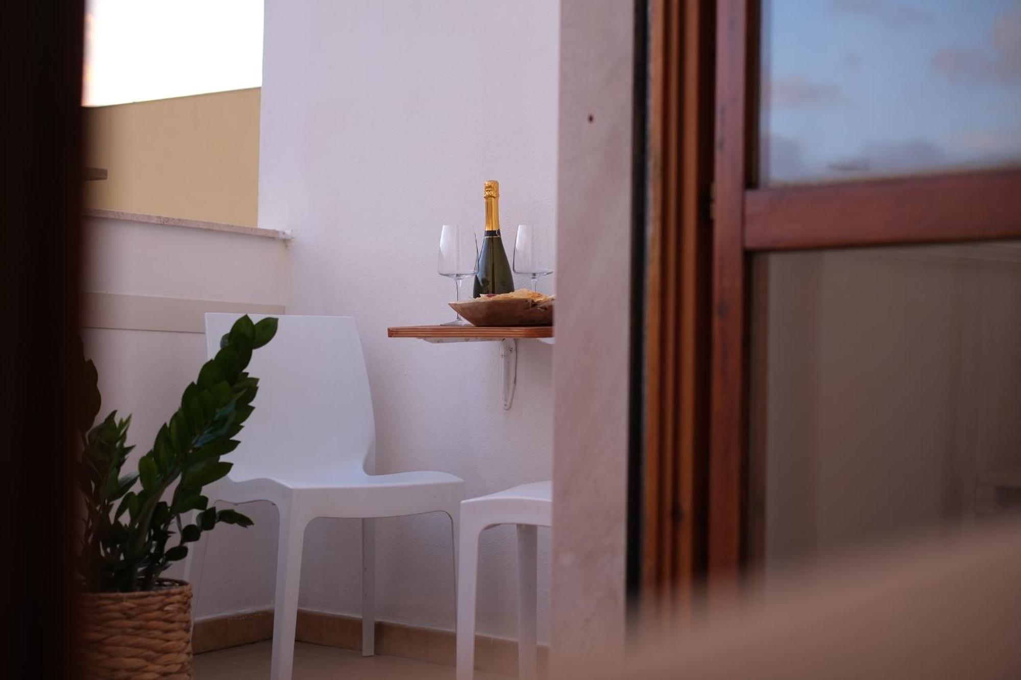 Darrere Del Port Bed & Breakfast Alghero Exterior photo